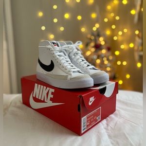 Nike Blazer Mid ‘77 shoes